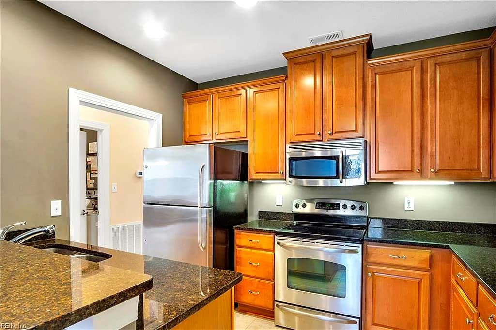 1601 Braemar CRK, WILLIAMSBURG VA 23188 - Photo 5