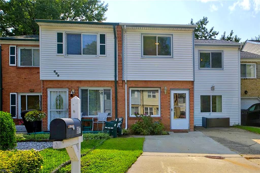 697 Grant AVE, VIRGINIA BEACH VA 23452 - Photo 3