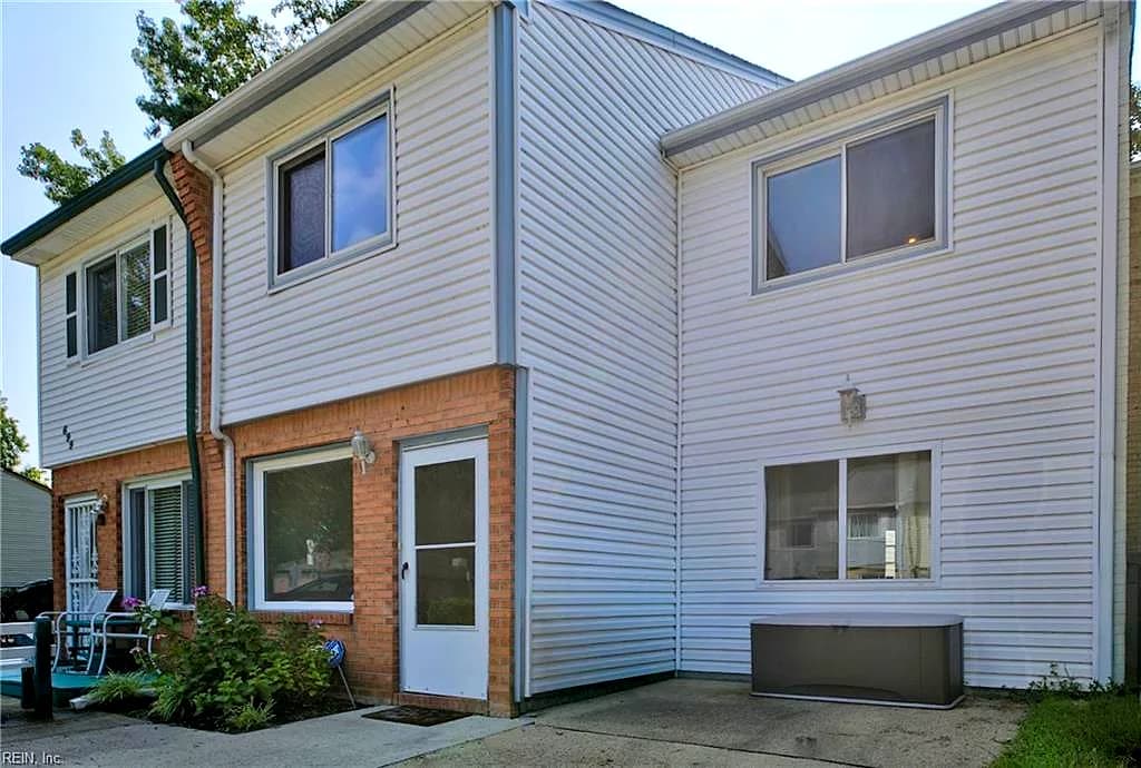 697 Grant AVE, VIRGINIA BEACH VA 23452 - Photo 4