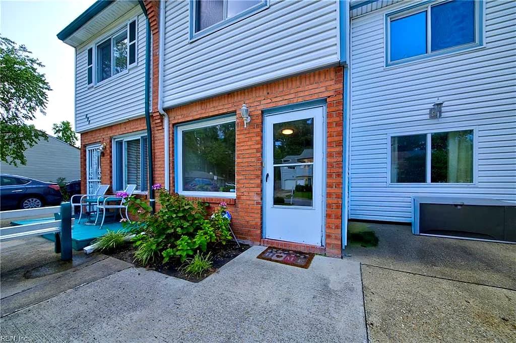 697 Grant AVE, VIRGINIA BEACH VA 23452 - Photo 5