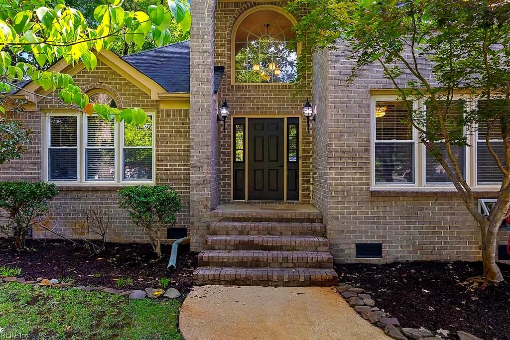 501 Asbury CT, CHESAPEAKE VA 23322 - Photo 5