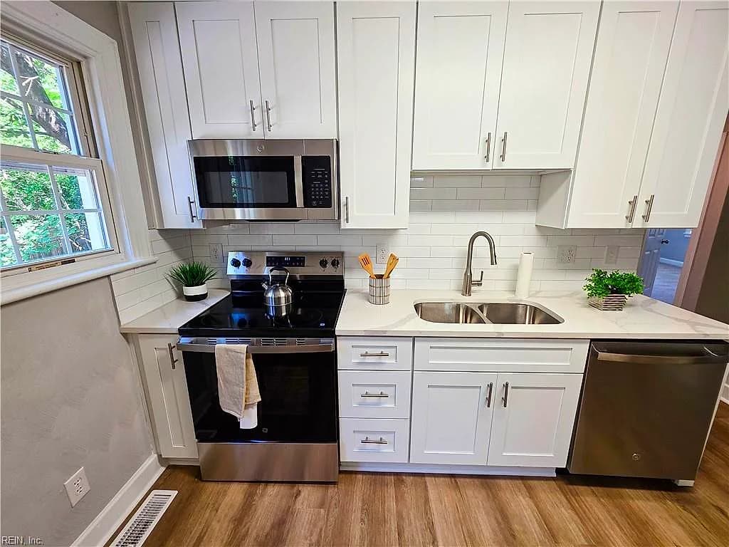 6141 Sedgefield DR, NORFOLK VA 23513 - Photo 5