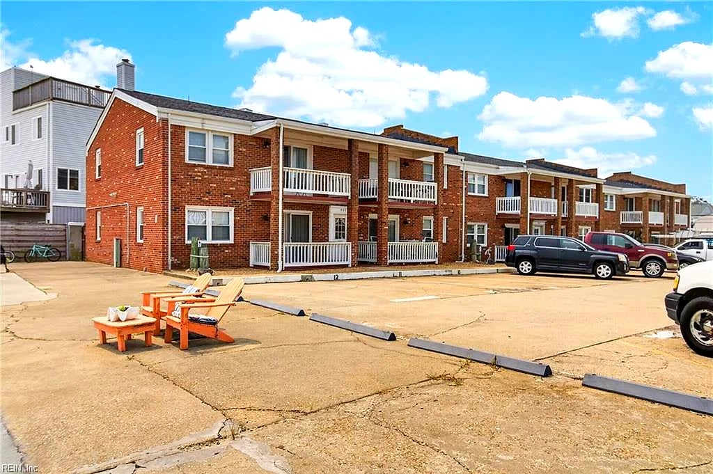 900 E Ocean View AVE #7, NORFOLK VA 23503