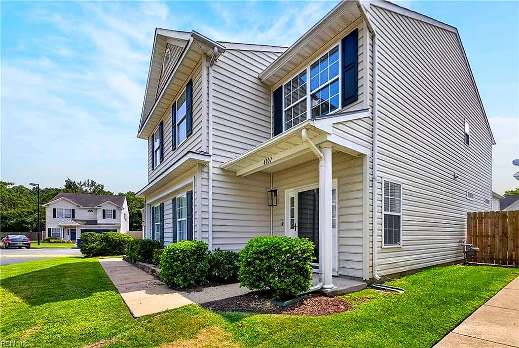 4107 River Breeze CIR, CHESAPEAKE VA 23321 - Photo 3