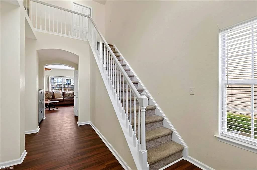 4107 River Breeze CIR, CHESAPEAKE VA 23321 - Photo 5