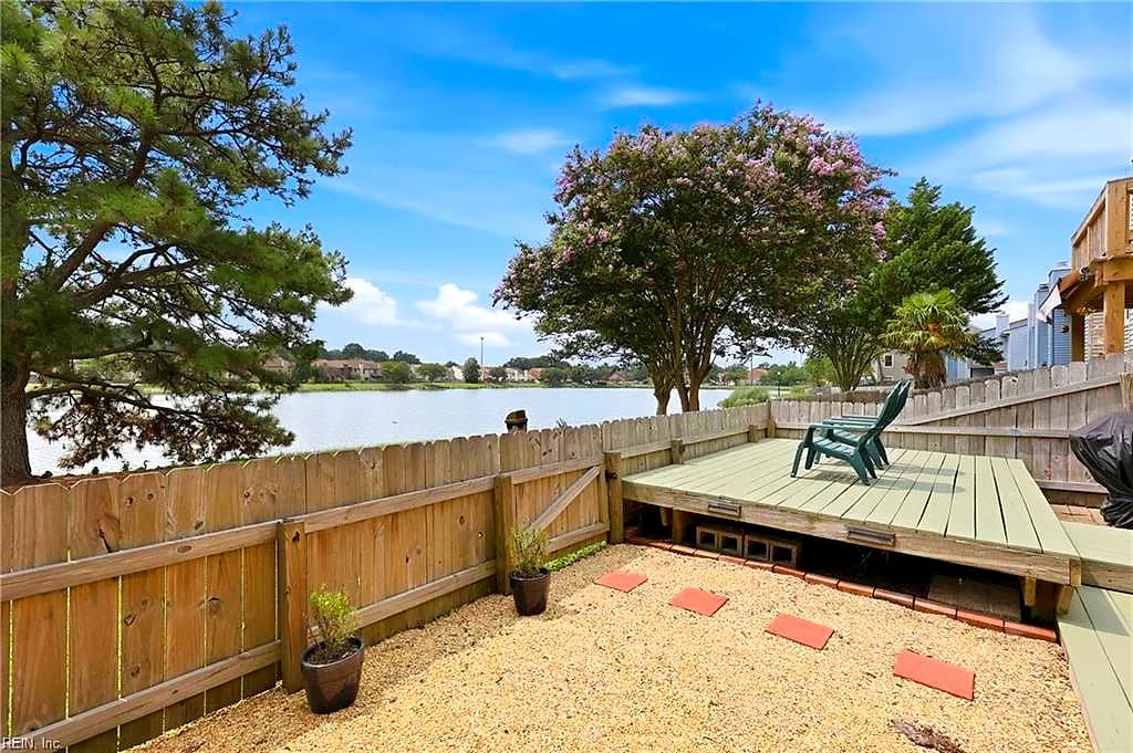 4727 Eldon CT, VIRGINIA BEACH VA 23462 - Photo 2