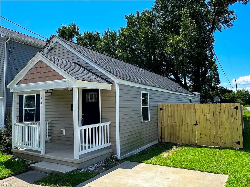 739 Childs AVE, HAMPTON VA 23661 - Photo 4