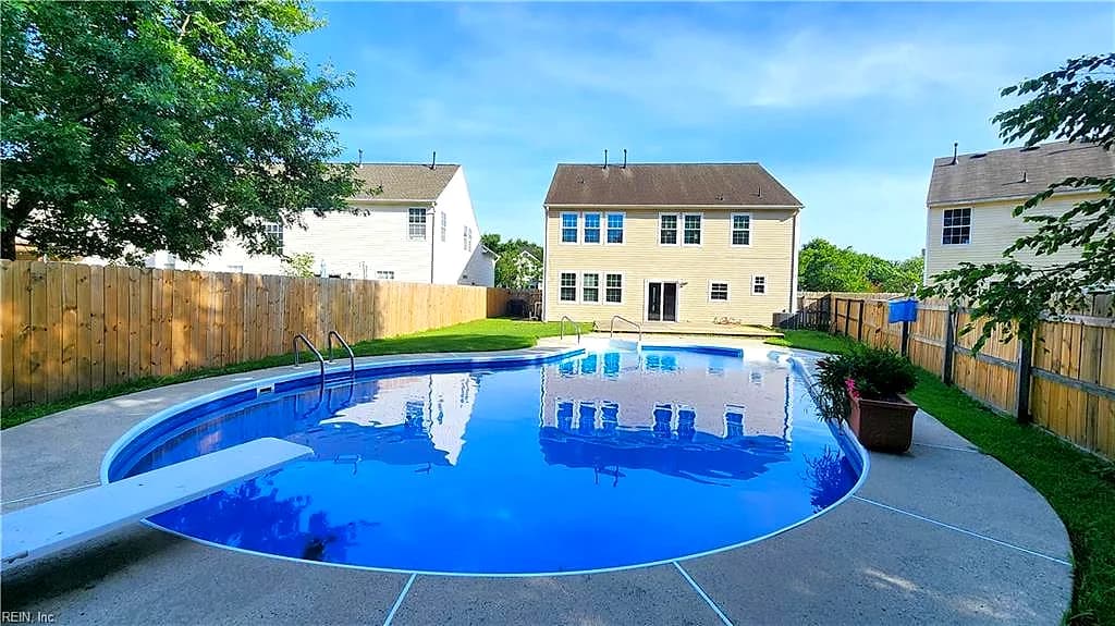 1828 Somersby LN, VIRGINIA BEACH VA 23456 - Main photo