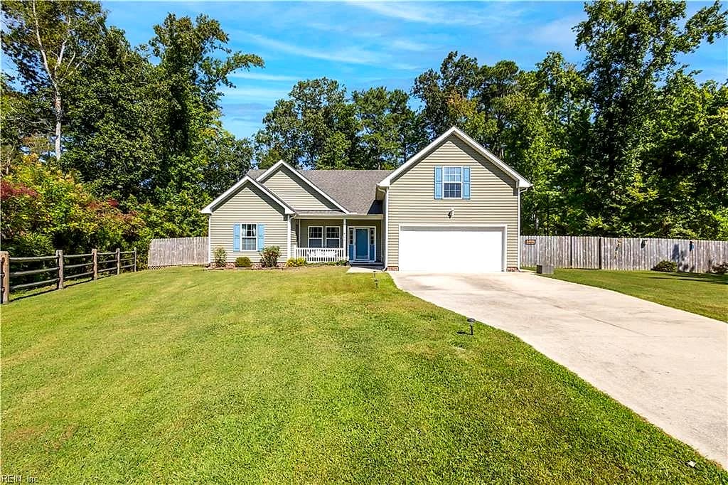 147 TRAVIS BLVD, MOYOCK NC 27958 - Main photo
