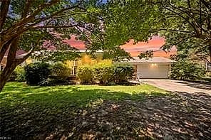 116 Greenland DR, YORKTOWN VA 23693