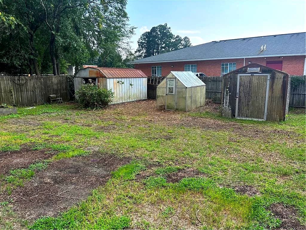 26044 Colonial ST, COURTLAND VA 23837 - Photo 4