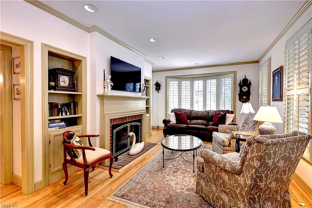 311 Dogleg DR, WILLIAMSBURG VA 23188 - Photo 3
