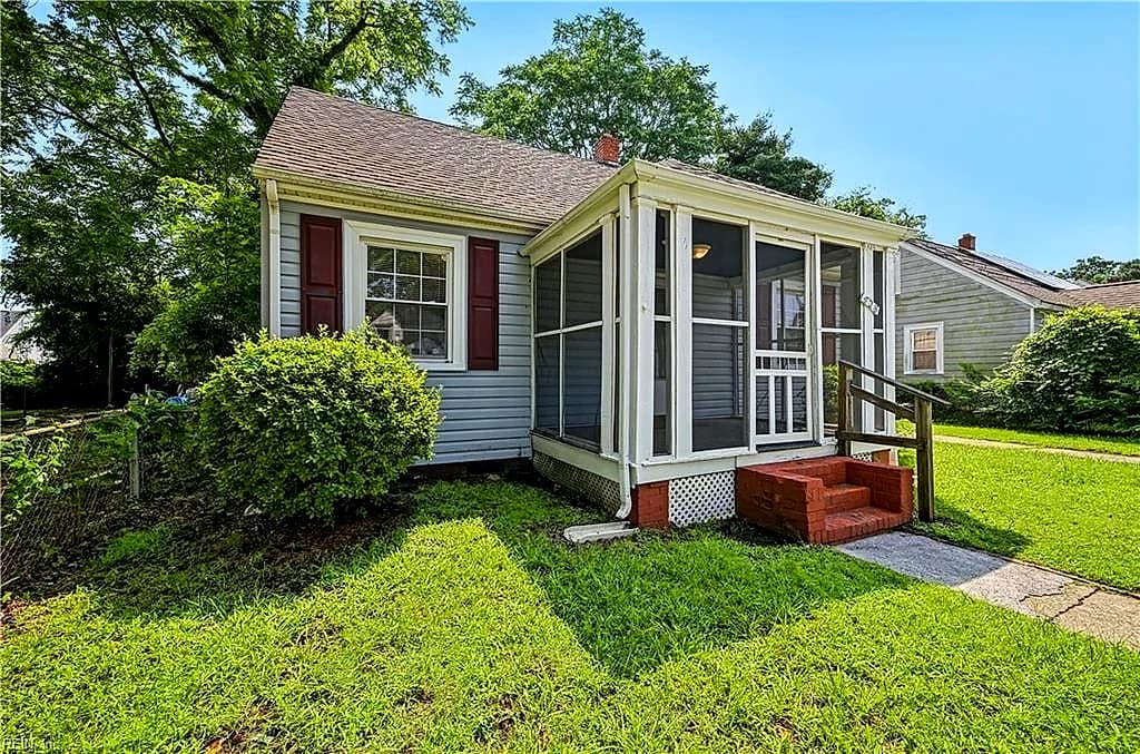 428 Melville RD, HAMPTON VA 23661 - Photo 3