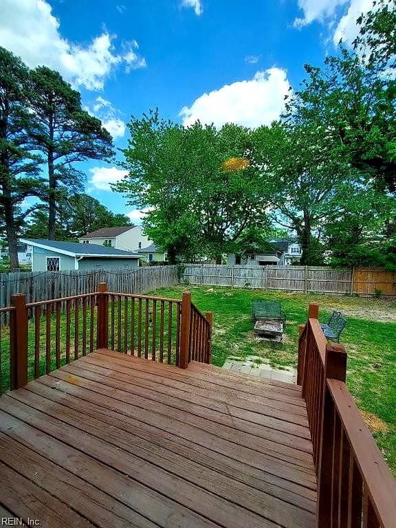 3746 Lenoir CIR, NORFOLK VA 23513 - Photo 4