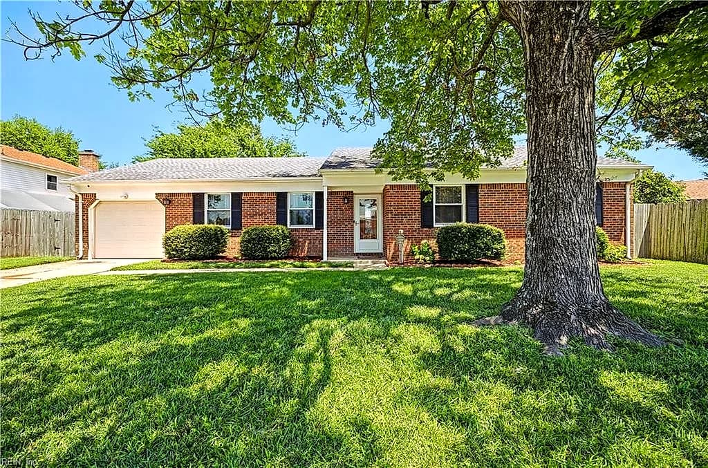 1004 Outerbridge QUAY, VIRGINIA BEACH VA 23464 - Photo 2