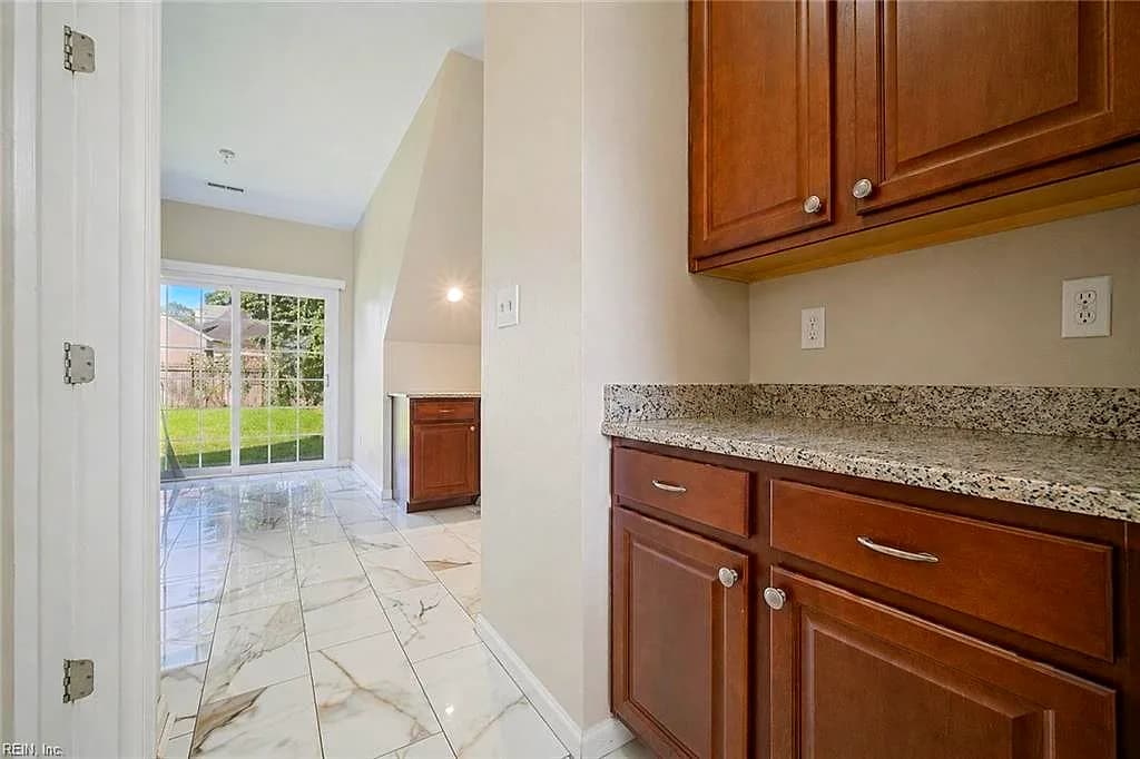 800 Crescent TRCE, CHESAPEAKE VA 23320 - Photo 5