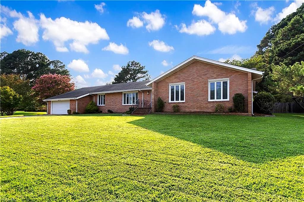 2860 Greenview RD, CHESAPEAKE VA 23321 - Photo 3