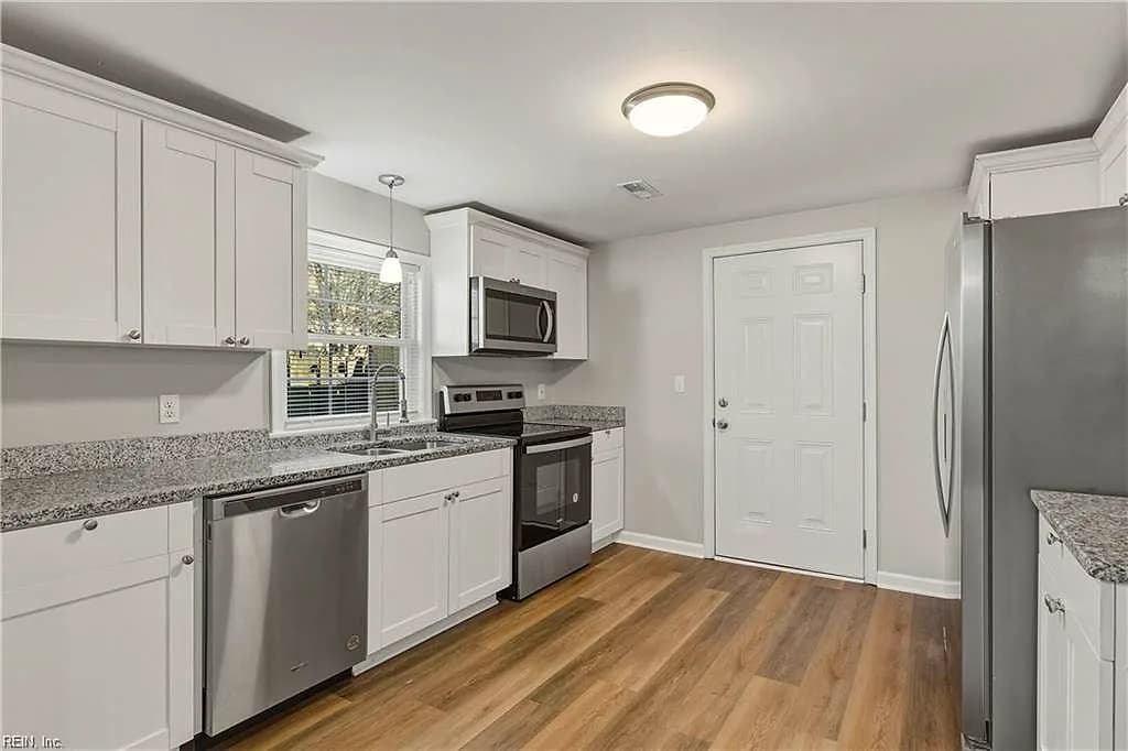 720 Forbes ST, NORFOLK VA 23504 - Photo 4