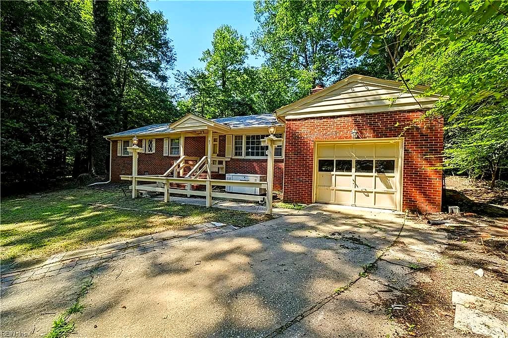 97 Shamrock LN, NEWPORT NEWS VA 23606 - Photo 4