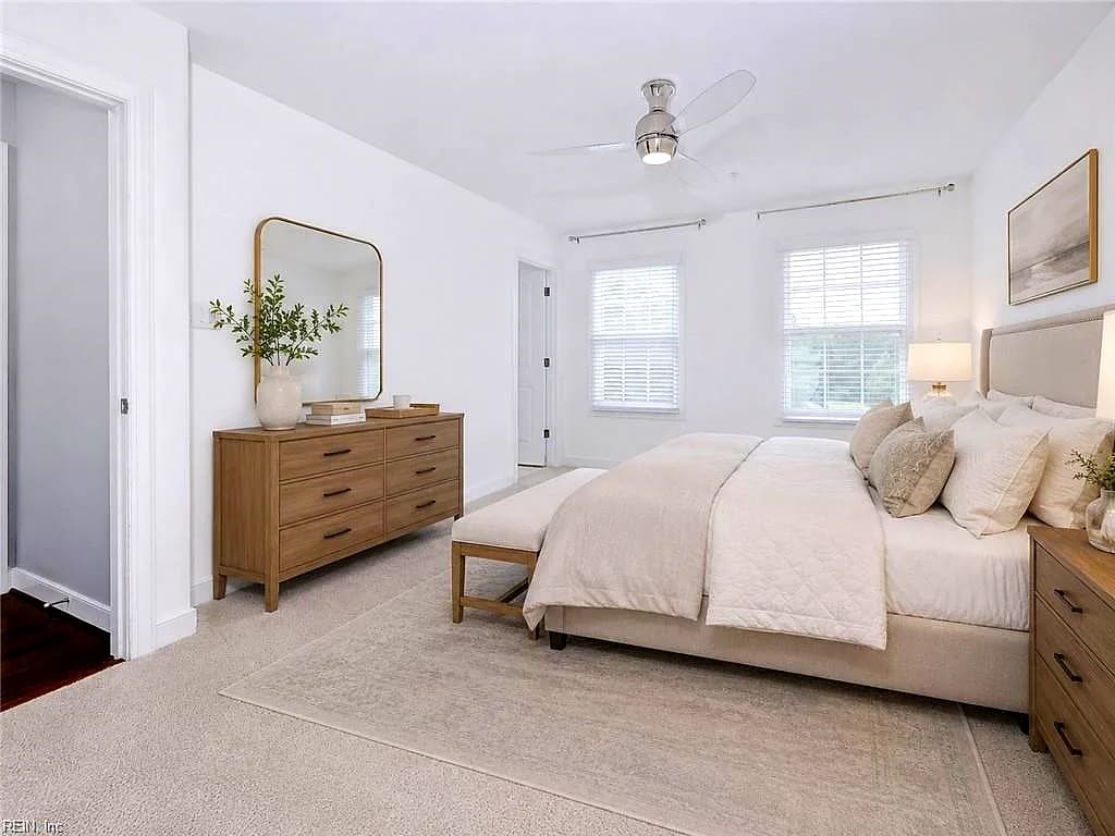 4939 Settlers Market BLVD, WILLIAMSBURG VA 23188 - Photo 5