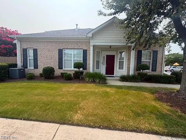 5301 Brinsley LN, VIRGINIA BEACH VA 23455 - Main photo
