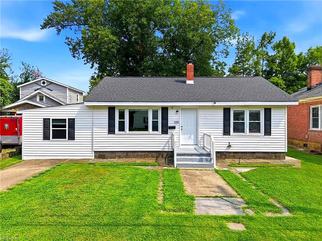 308 North AVE, NEWPORT NEWS VA 23601 - Main photo