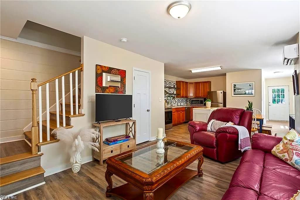 2565 Shore DR #A, VIRGINIA BEACH VA 23451 - Photo 3