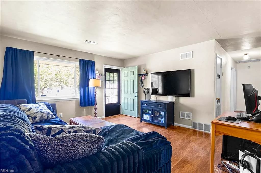 1140 Clarence St NONE, NORFOLK VA 23502 - Photo 4