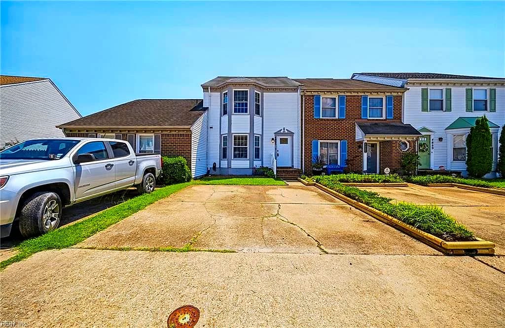 4865 Woods Edge RD, VIRGINIA BEACH VA 23462 - Photo 4