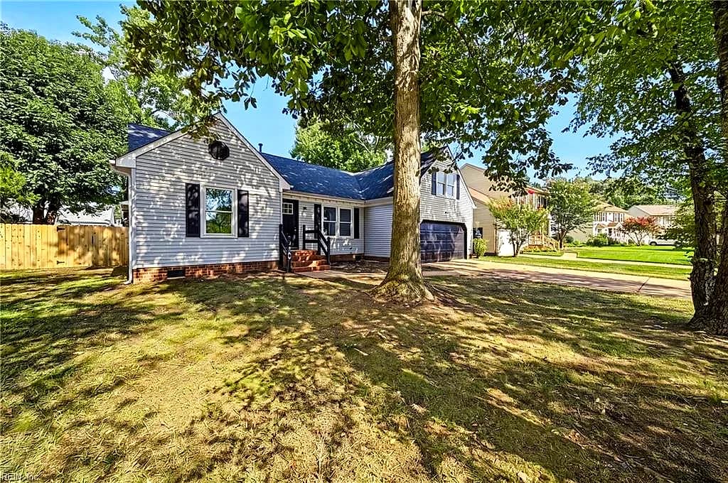 2460 Piney Bark DR, VIRGINIA BEACH VA 23456 - Photo 3