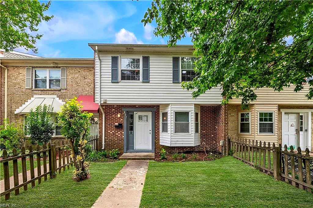 817 Biltmore DR, VIRGINIA BEACH VA 23454 - Photo 4
