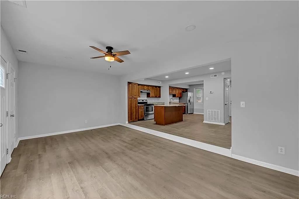 817 Biltmore DR, VIRGINIA BEACH VA 23454 - Photo 5