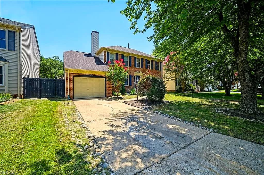 2028 Melstone DR, VIRGINIA BEACH VA 23456 - Photo 3