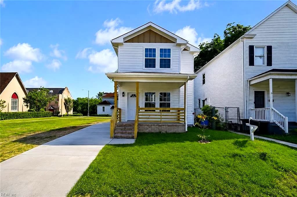 246 W 31st ST, NORFOLK VA 23504 - Photo 2