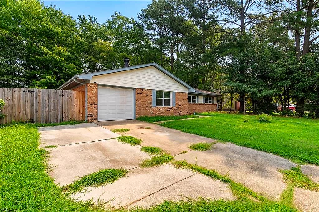 3352 Brandywine DR, CHESAPEAKE VA 23321 - Photo 5
