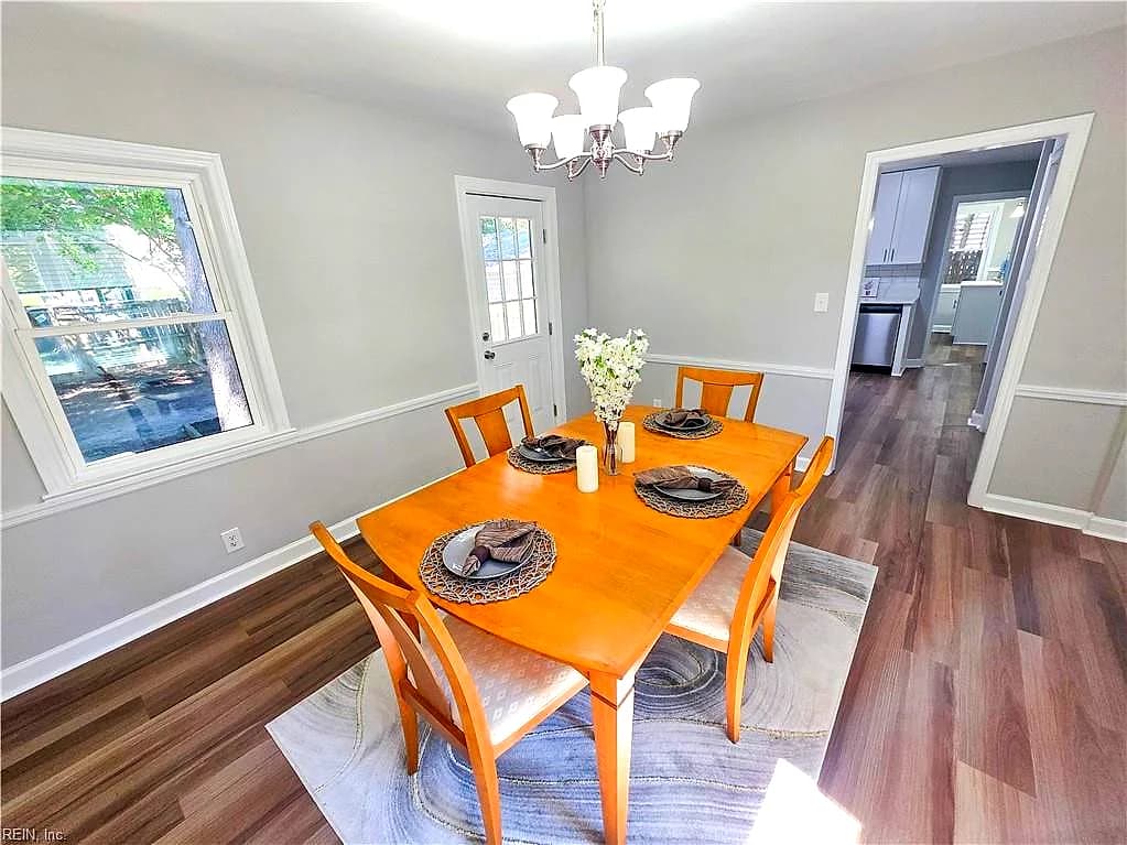 7703 Nesbitt DR, NORFOLK VA 23505 - Photo 4