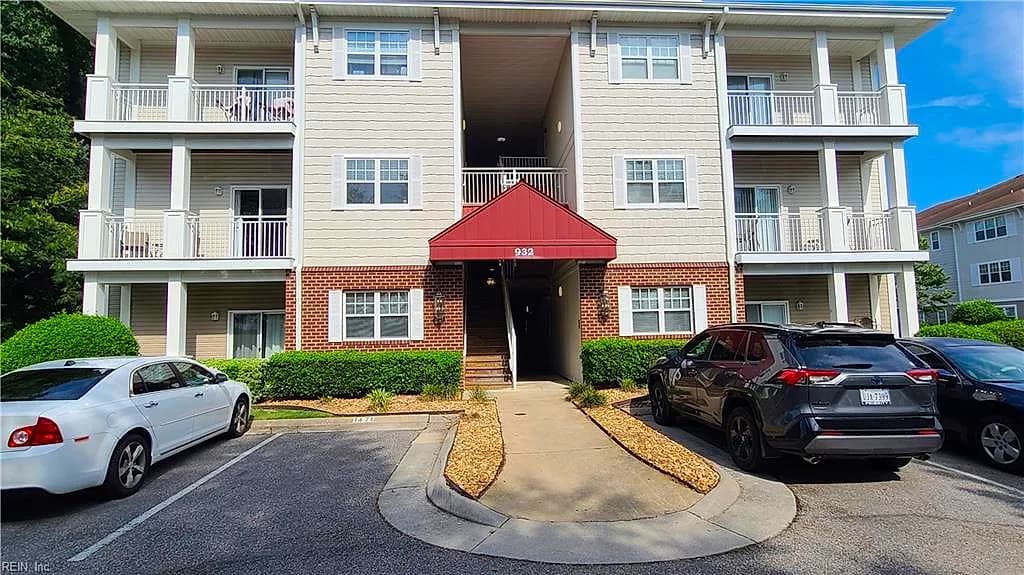 932 Southmoor DR #101, VIRGINIA BEACH VA 23455 - Photo 3