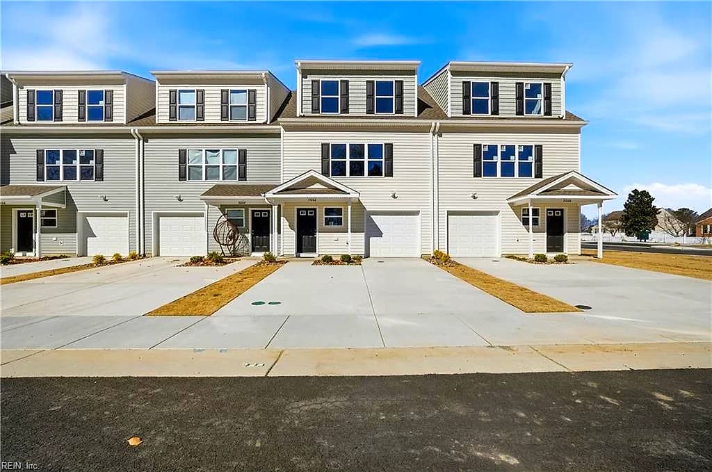 5002 Lacy CT, SUFFOLK VA 23434 - Main photo