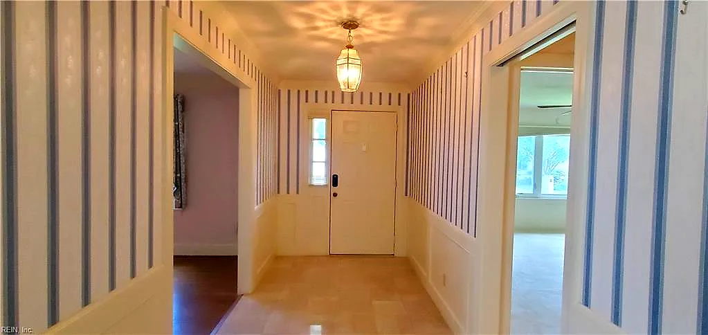 1804 Templeton LN, VIRGINIA BEACH VA 23454 - Photo 4