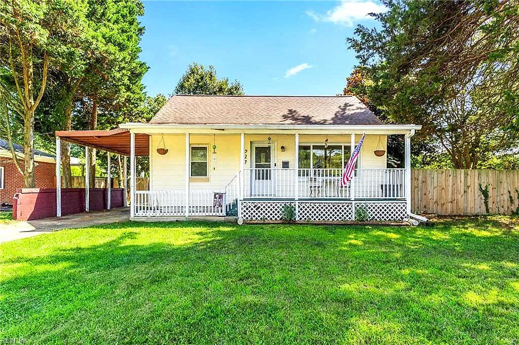 927 Alma DR, NORFOLK VA 23518 - Main photo