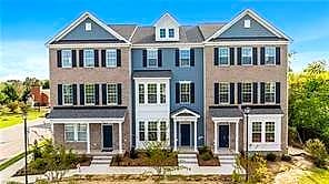 210 Freeman DR, HAMPTON VA 23666