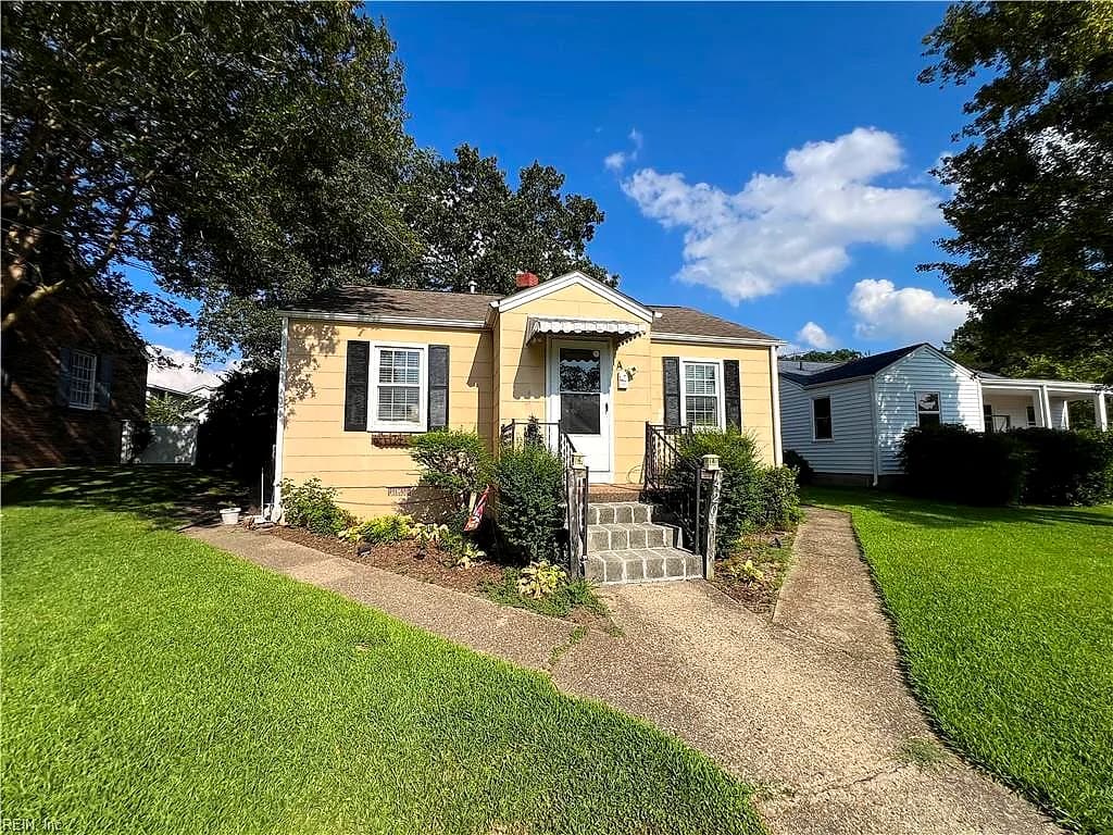 4204 Mayflower RD, NORFOLK VA 23508 - Main photo