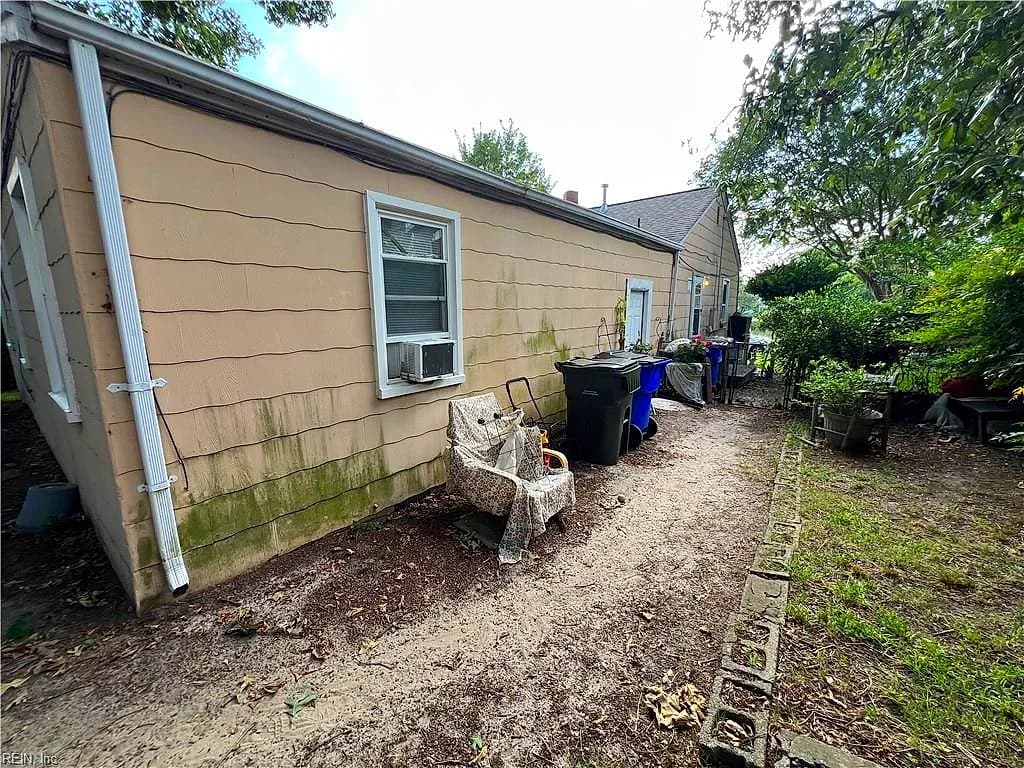 4204 Mayflower RD, NORFOLK VA 23508 - Photo 5
