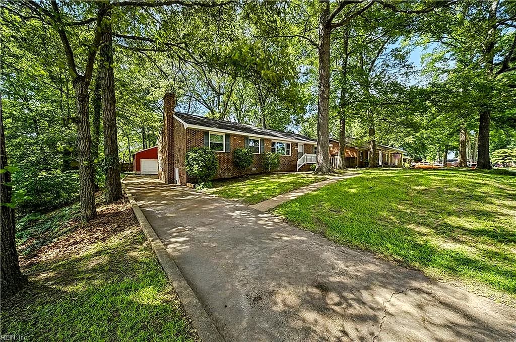 2168 Armada DR, CHESAPEAKE VA 23321 - Photo 3