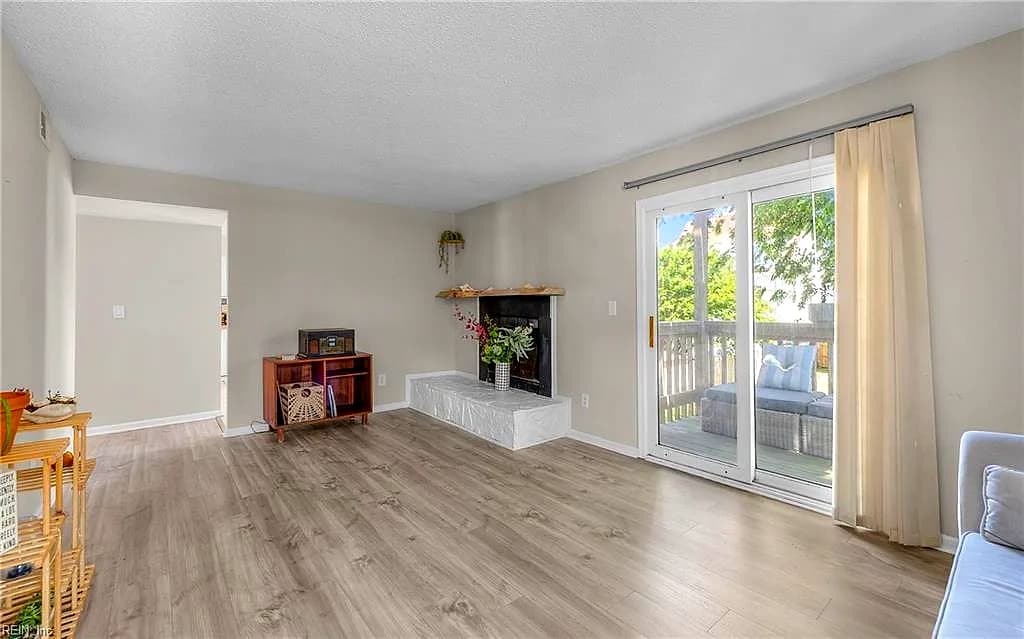 256 Portview AVE #D2, NORFOLK VA 23503 - Photo 4