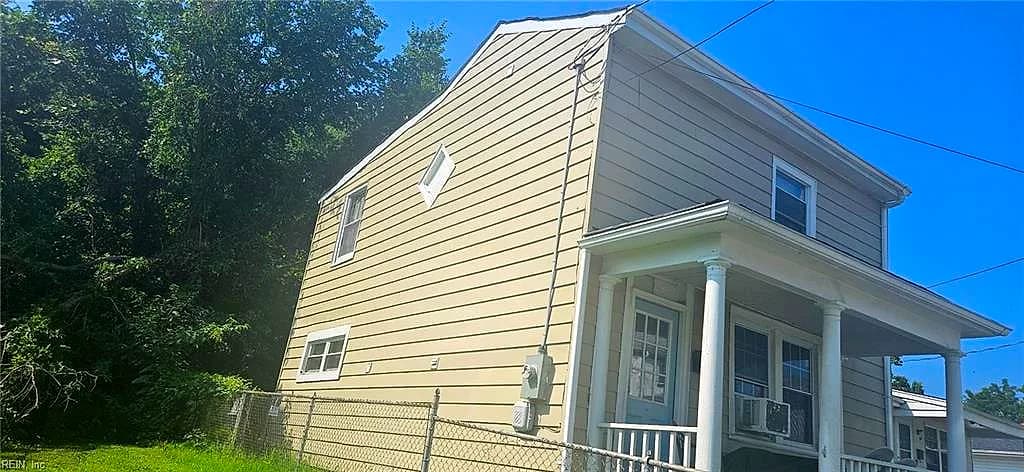 838 Wilcox ST, PETERSBURG VA 23803 - Photo 5
