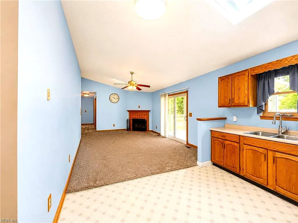 2021 Tidemill Haven Ln LN, HAYES VA 23072 - Photo 4