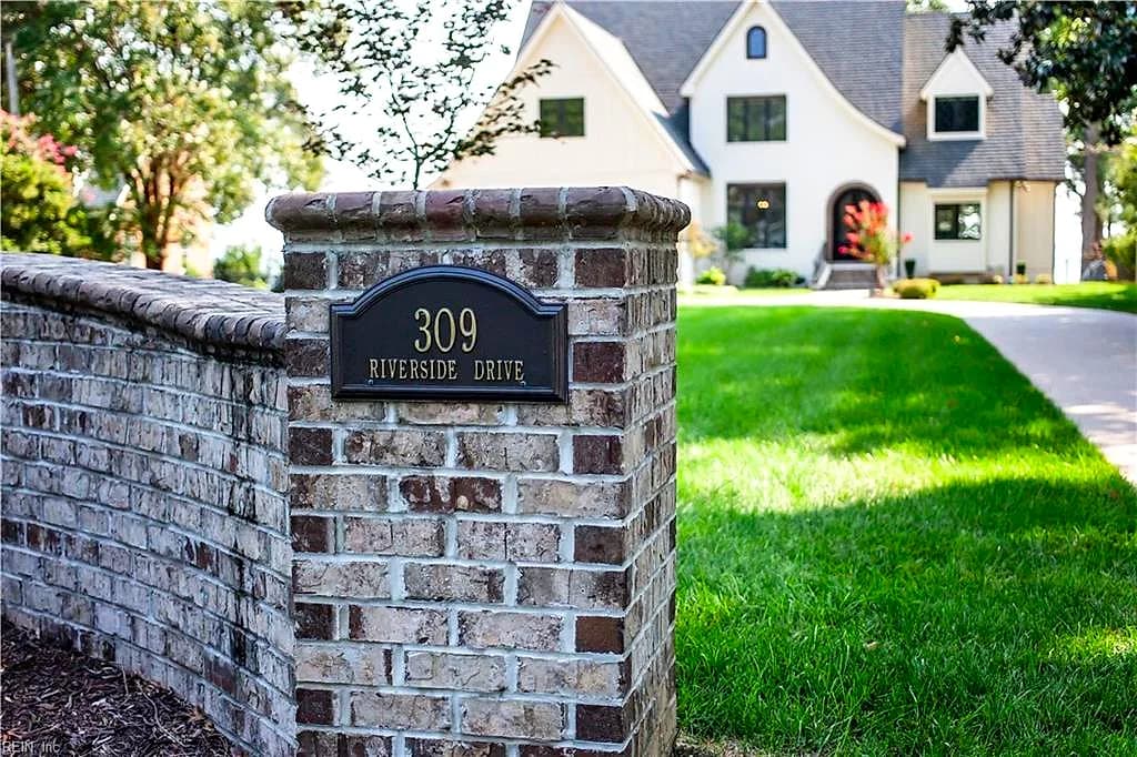 309 Riverside DR, NEWPORT NEWS VA 23606 - Photo 5