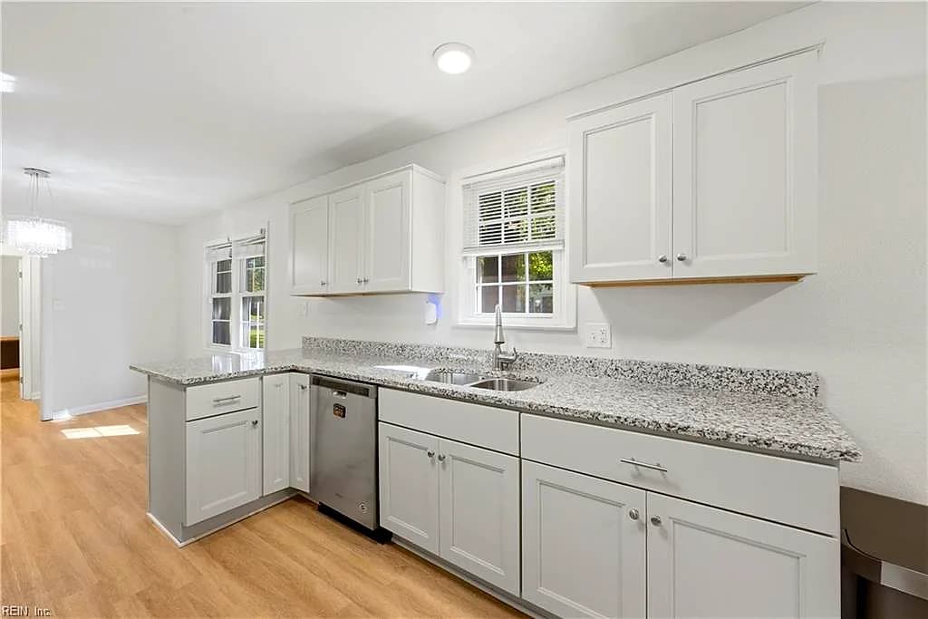 3249 Deer Park DR, VIRGINIA BEACH VA 23452 - Photo 4