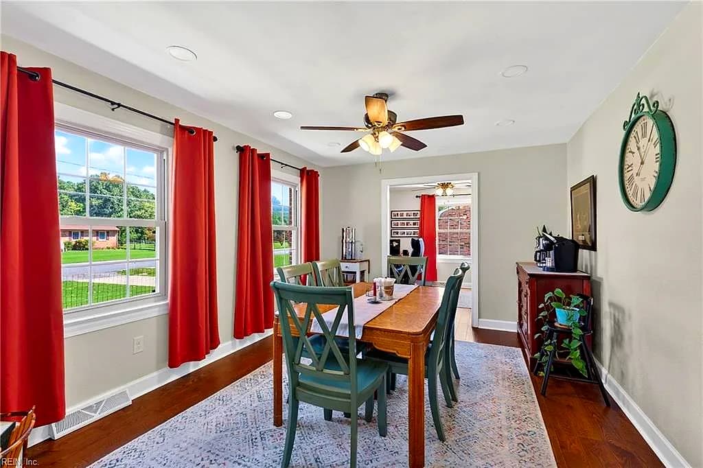 13 Crescent DR, FRANKLIN VA 23851 - Photo 5